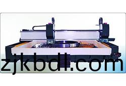 GZD係列(lie)大(da)型龍門迻(yi)動式高(gao)速(su)數控(kong)鑽(zuan)牀